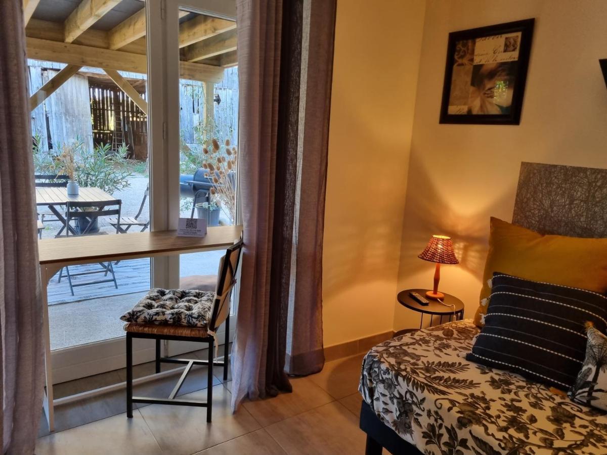 Au Vieux Sechoir Bed and Breakfast Prudhomat Εξωτερικό φωτογραφία